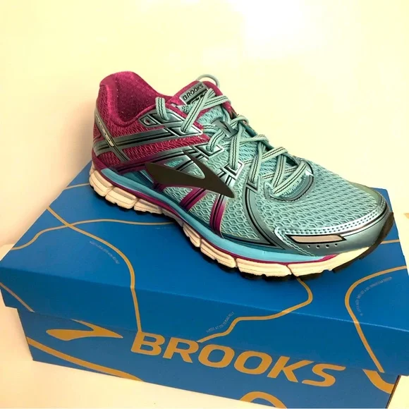 Brooks Adrenaline GTS 17 Running Shoe - Picture 1 of 11